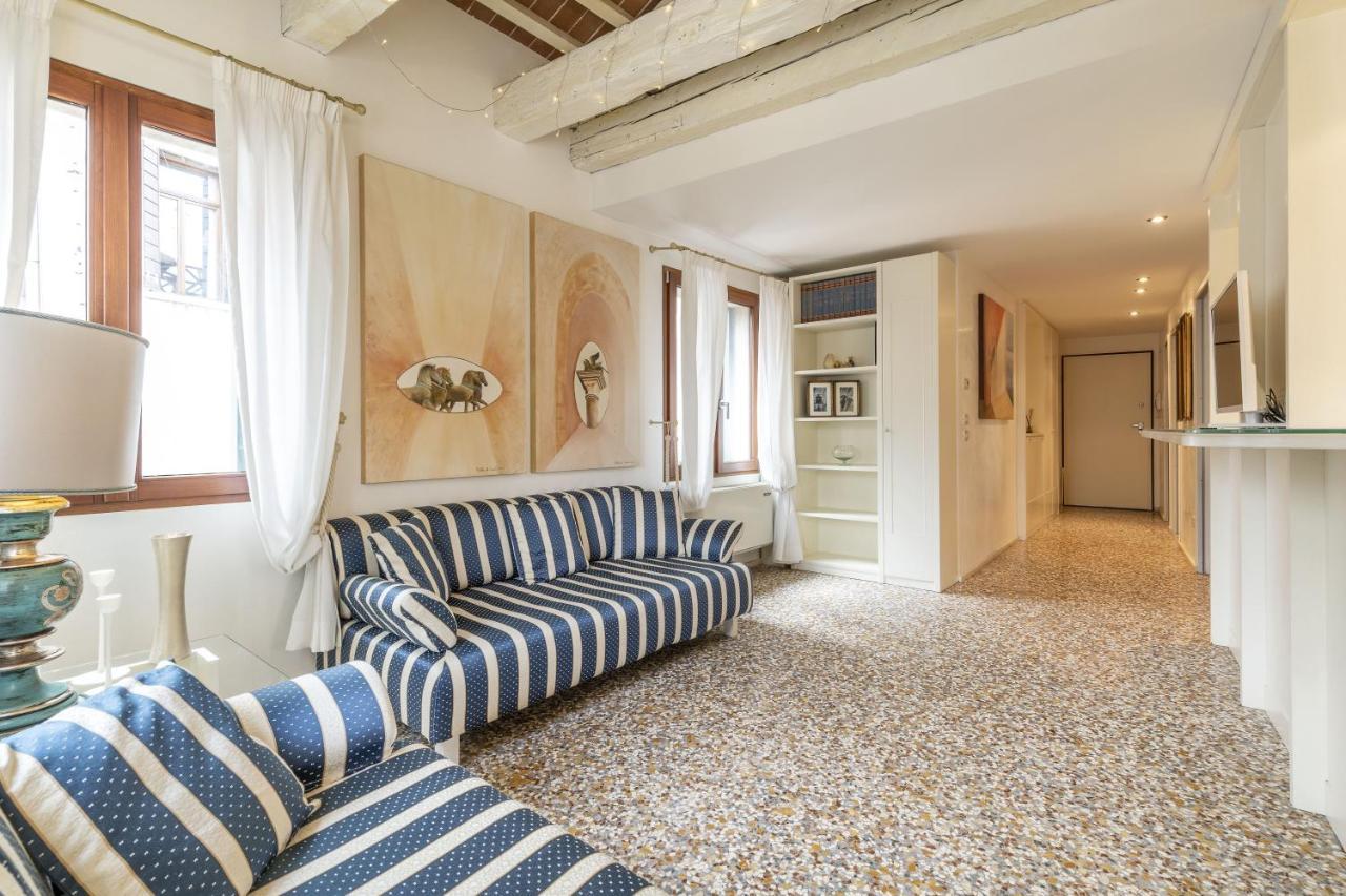 Friari Suite-Luxury Apt. Close To Rialto Bridge Velence Kültér fotó